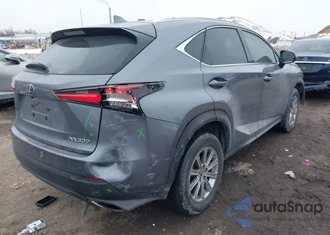2021 Lexus Nx 300 z USA, uszkodzony, nr VIN JTJDARDZ2M2261262